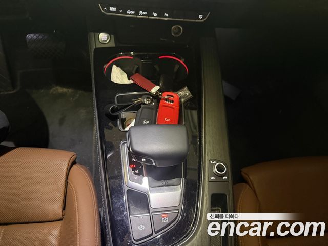 Audi A4 2023 — photo 13