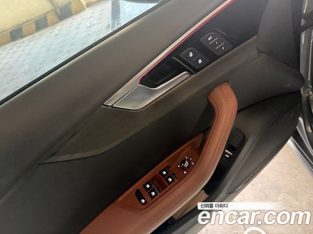Audi A4 2023 — photo 17
