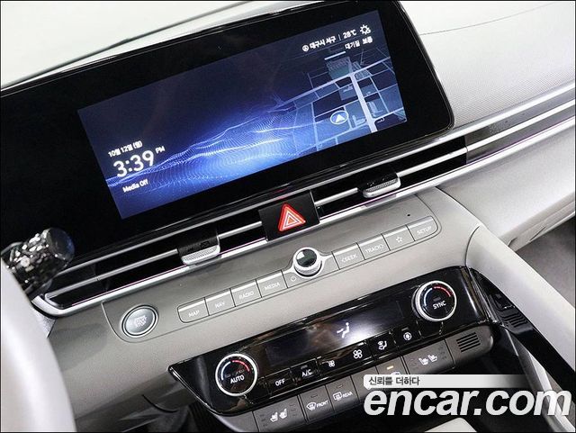 Hyundai AVANTE 2026 — photo 8