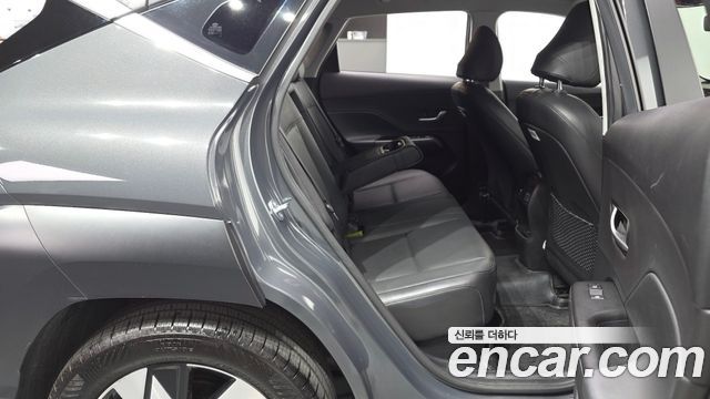 Hyundai Kona 2023 — photo 12