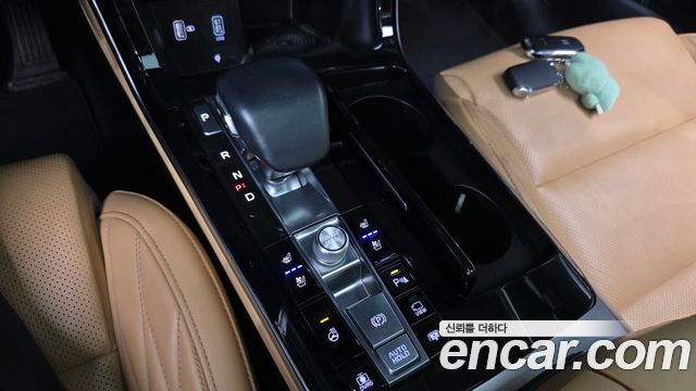 Kia K7 2020 — photo 12