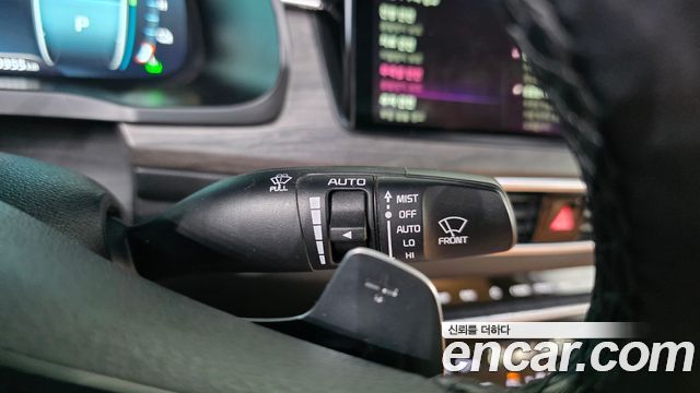 Kia K7 2020 — photo 27