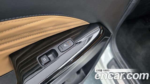 Kia K7 2020 — photo 29