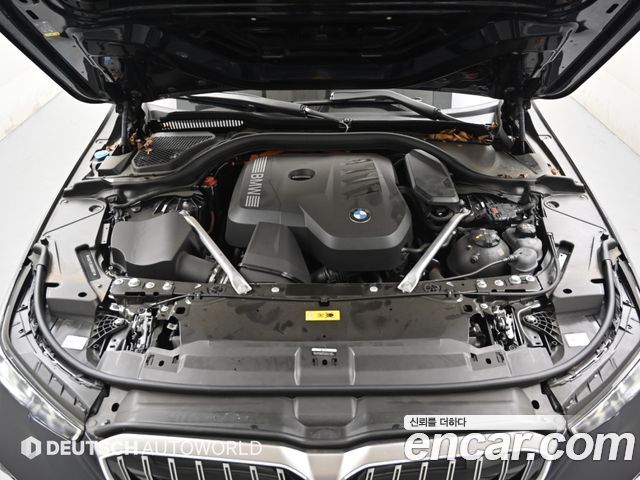 BMW 5-Series 2025 — photo 6