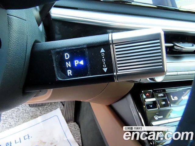 Hyundai Grandeur 2025 — photo 9