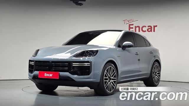 Porsche Cayenne 2025 — photo 42