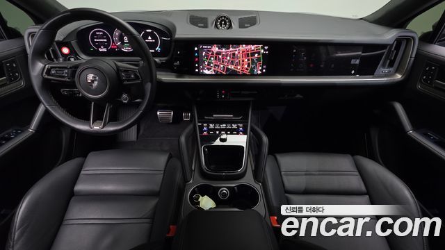 Porsche Cayenne 2025 — photo 10