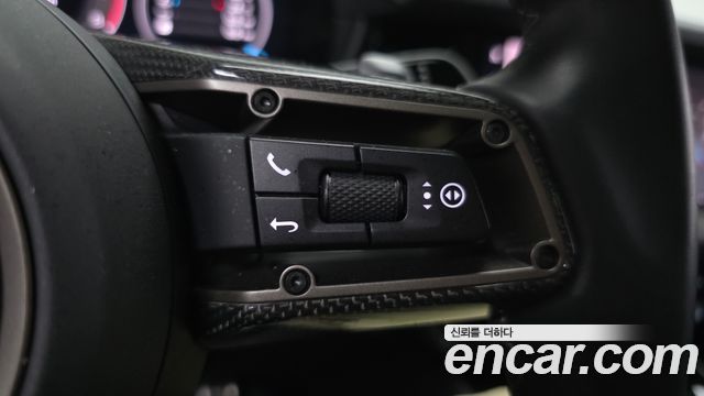 Porsche Cayenne 2025 — photo 34