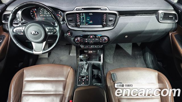 Kia Sorento 2016 — photo 10