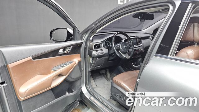 Kia Sorento 2016 — photo 13