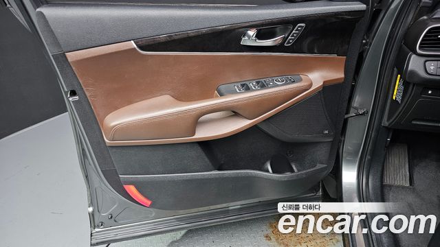 Kia Sorento 2016 — photo 14
