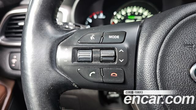 Kia Sorento 2016 — photo 27