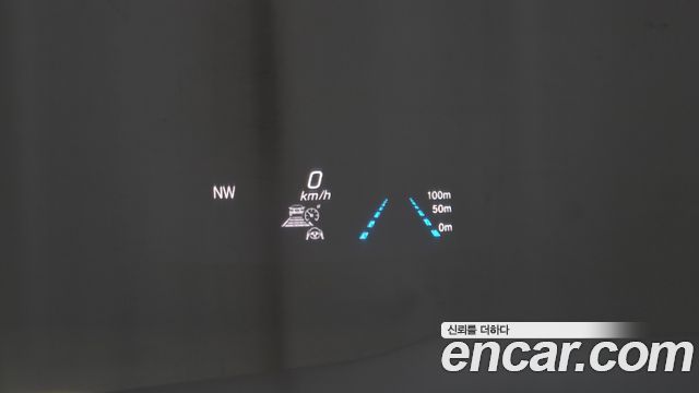 Mercedes-Benz E-Class 2023 — photo 31