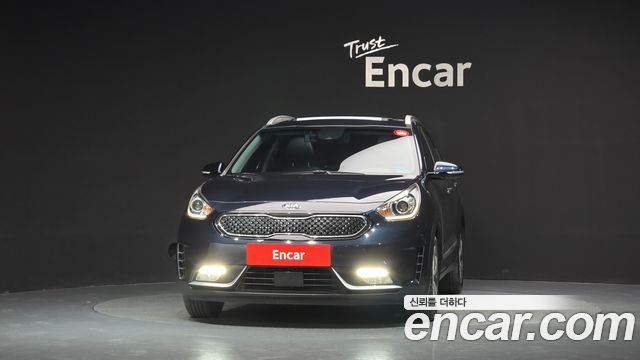 Kia Niro 2017 — photo 3