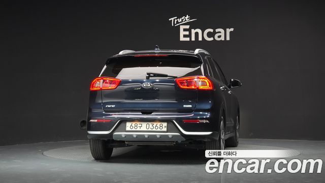 Kia Niro 2017 — photo 4