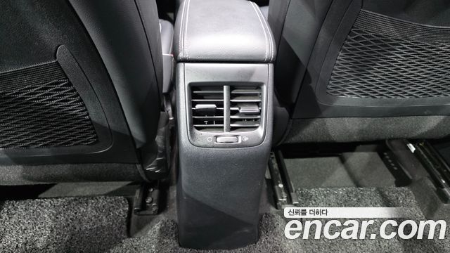 Kia Niro 2017 — photo 31