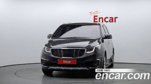 Kia Canival 2018 — photo 3
