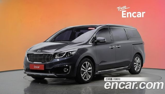 Kia Canival 2018 — photo 1