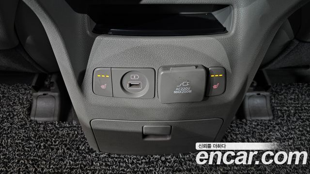 Kia Canival 2018 — photo 29