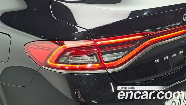 Hyundai Grandeur 2019 — photo 9