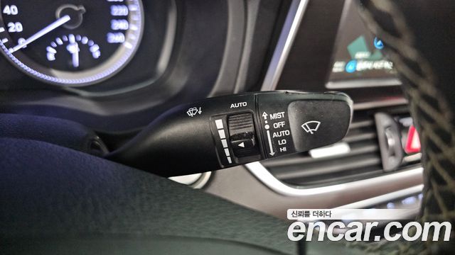 Hyundai Grandeur 2019 — photo 28