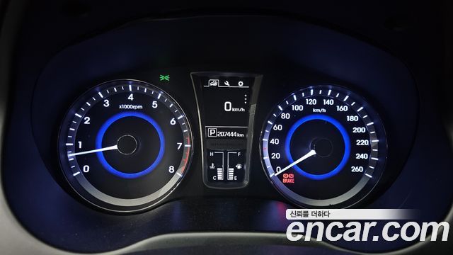 Hyundai Grandeur 2015 — photo 8