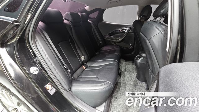 Hyundai Grandeur 2015 — photo 11