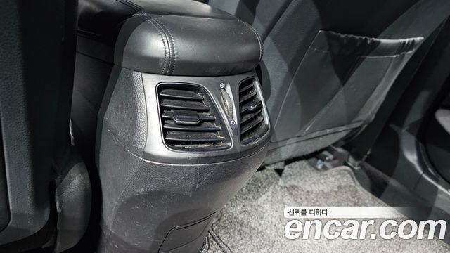 Hyundai Grandeur 2015 — photo 19