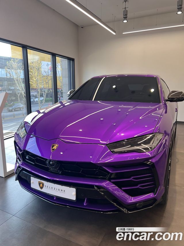 Lamborghini Urus 2021 — photo 7