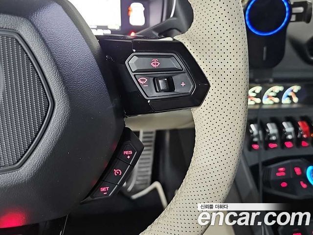Lamborghini Huracan 2017 — photo 13