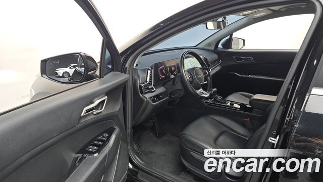 Kia Sportage 2023 — photo 13