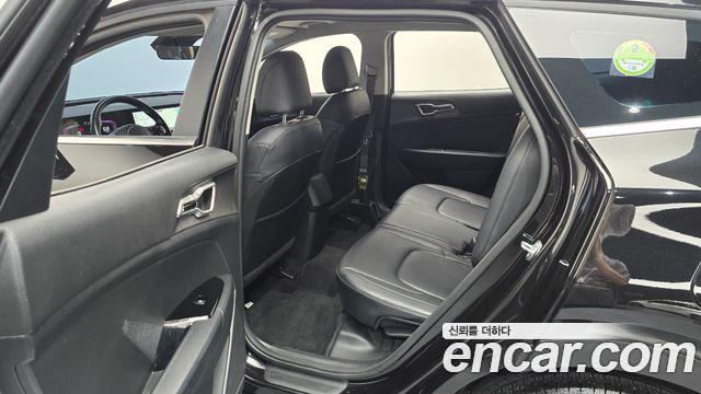 Kia Sportage 2023 — photo 17