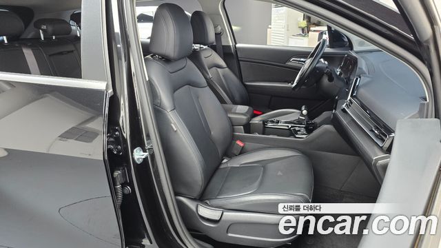 Kia Sportage 2023 — photo 16