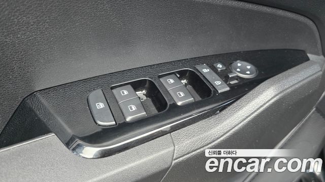 Kia Sportage 2023 — photo 28