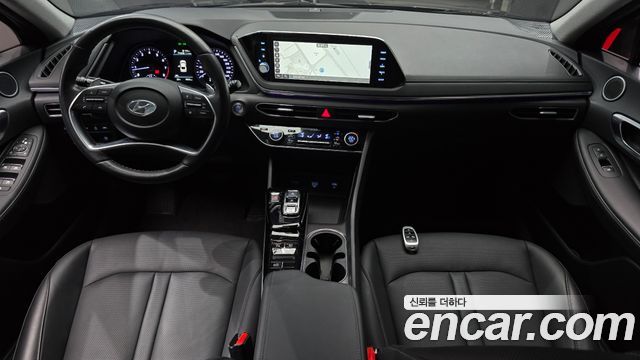 Hyundai Sonata 2022 — photo 10