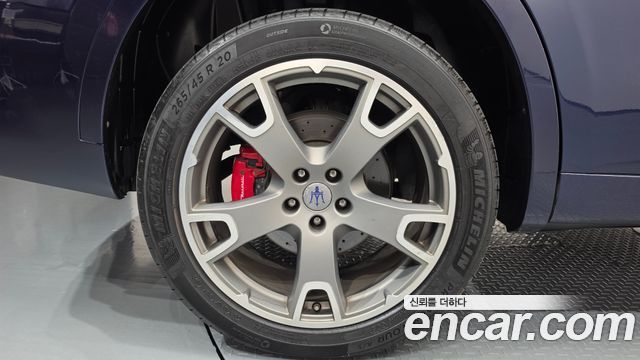 Maserati Levante 2019 — photo 5