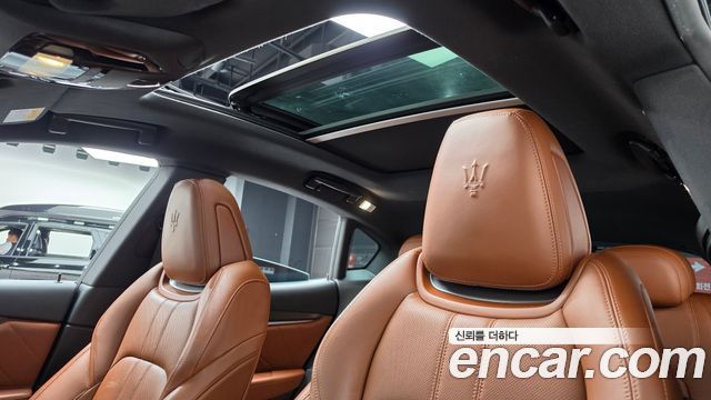 Maserati Levante 2019 — photo 19