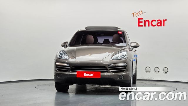 Porsche Cayenne 2013 — photo 3