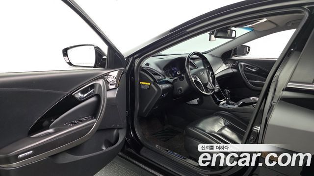 Hyundai Grandeur 2015 — photo 10