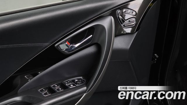 Hyundai Grandeur 2015 — photo 16
