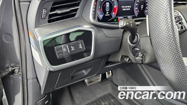 Audi S6 2020 — photo 16