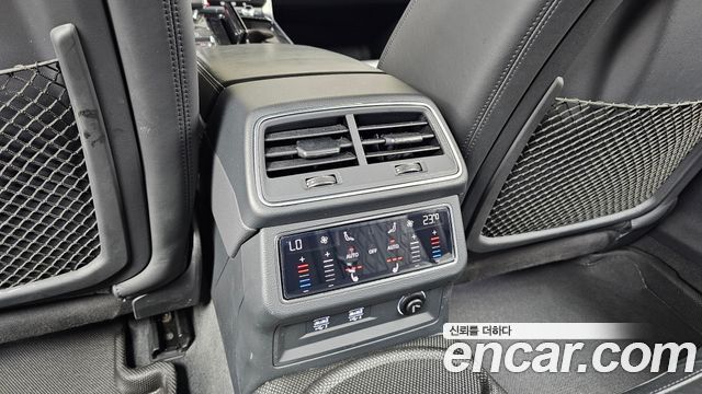 Audi S6 2020 — photo 19
