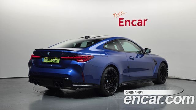 BMW M4 2026 — photo 2