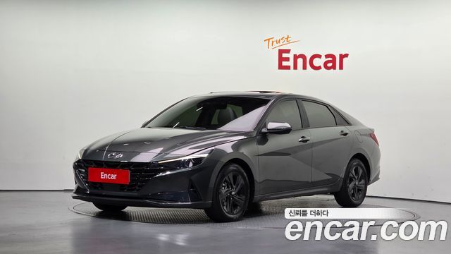 Hyundai AVANTE 2023 — photo 1