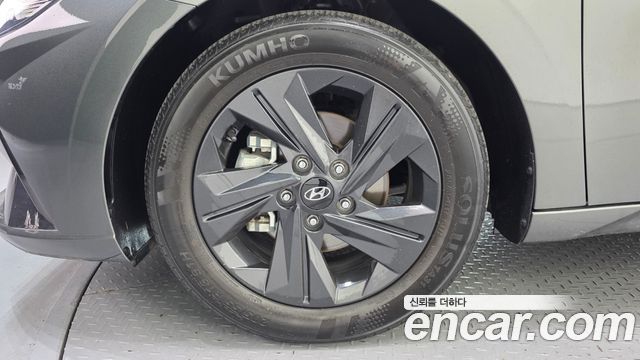 Hyundai AVANTE 2023 — photo 5