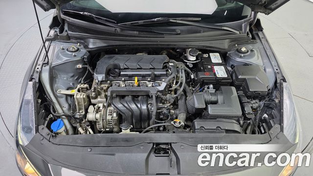 Hyundai AVANTE 2023 — photo 6