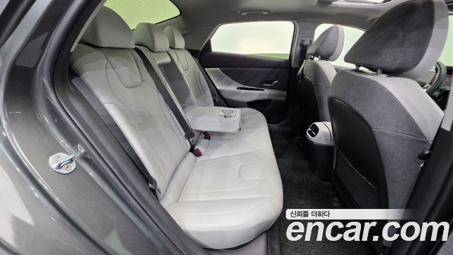 Hyundai AVANTE 2023 — photo 20