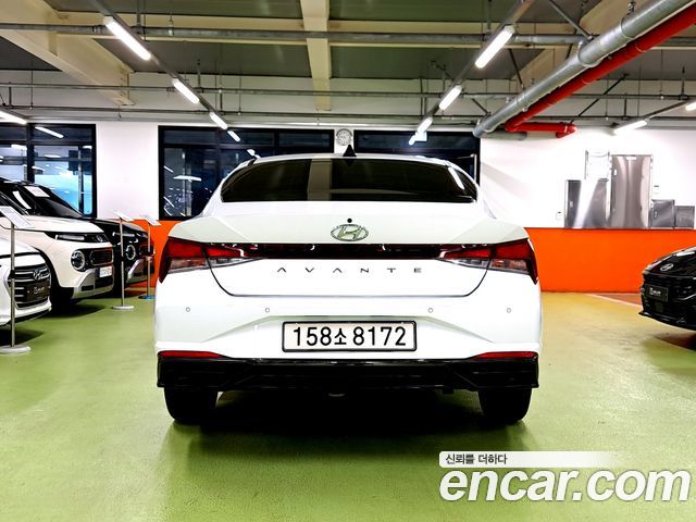 Hyundai AVANTE 2021 — photo 4