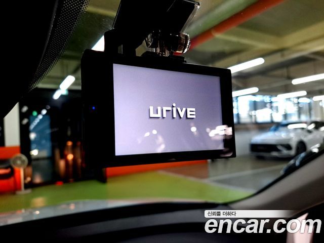 Hyundai AVANTE 2021 — photo 18