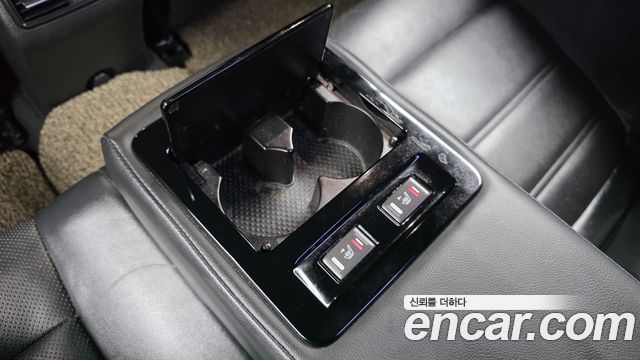Renault Korea SM6 2016 — photo 17